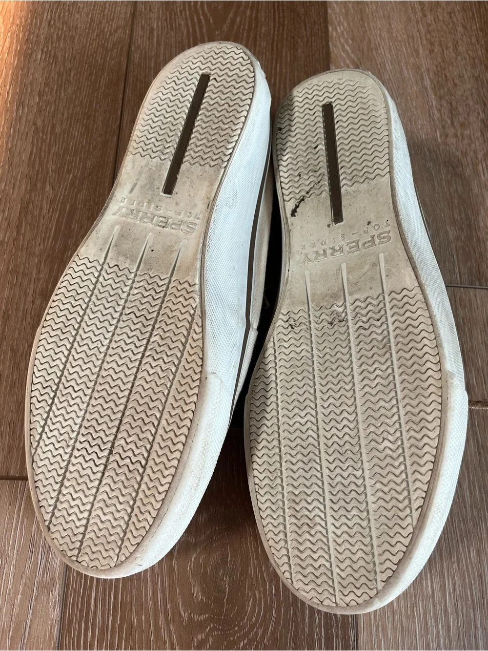 Sperry Top-Sider Men’s Boat Shoe cream canvas & brown leather Size 8.5